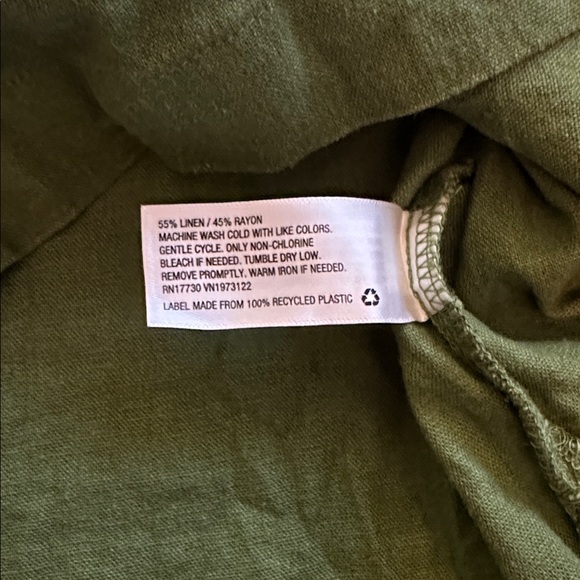 Linen Top Bundle - Picture 4 of 10